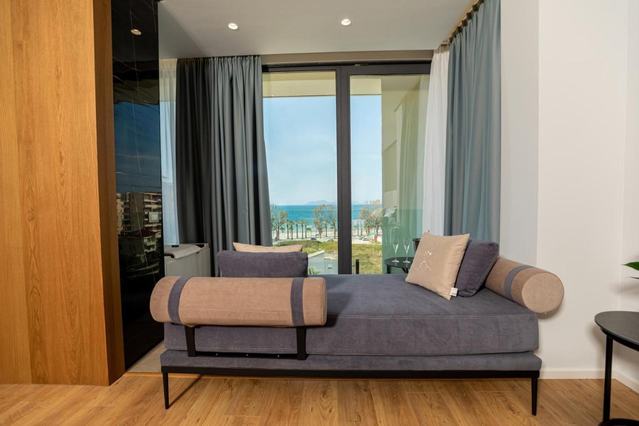 Ames Hotel & Spa Вльора Екстер'єр фото