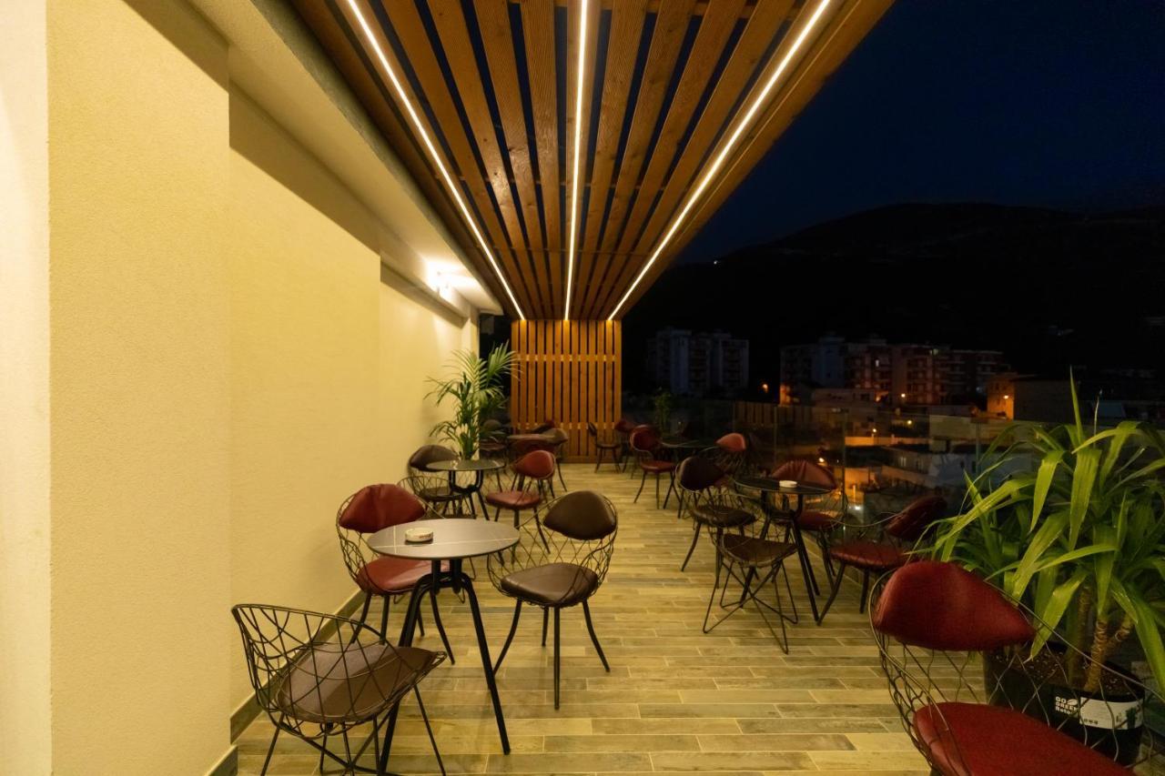 Ames Hotel & Spa Вльора Екстер'єр фото