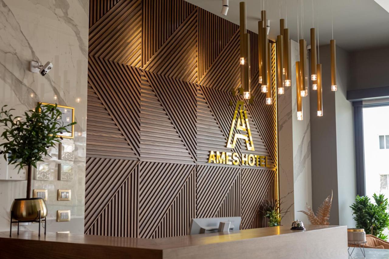 Ames Hotel & Spa Вльора Екстер'єр фото